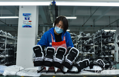 河北張家口 冰雪產業落地生根，戶外用品銷售迎發展新機
